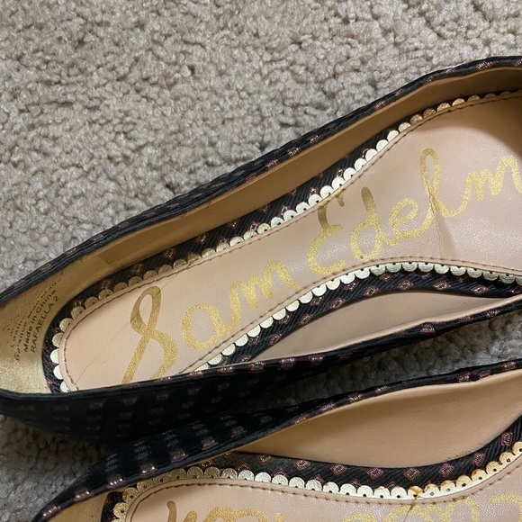 Sam Edelman flats sold - Picture 3 of 3